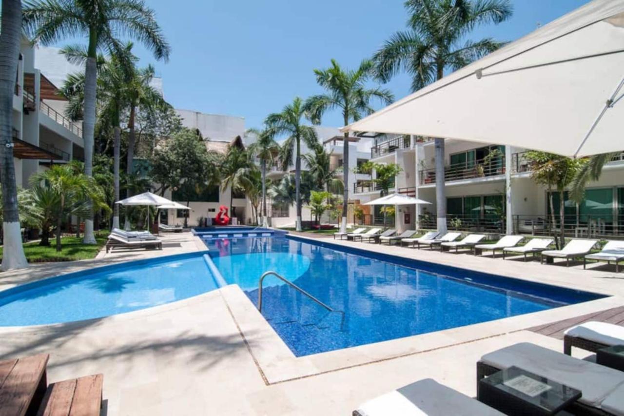 Luxurious & Central Condo In Playa Steps From The Beach Playa del Carmen Buitenkant foto