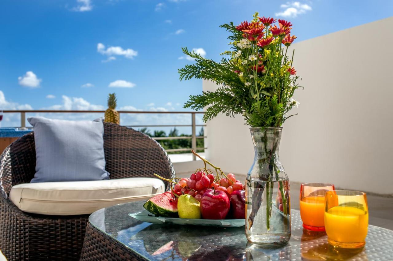 Luxurious & Central Condo In Playa Steps From The Beach Playa del Carmen Buitenkant foto
