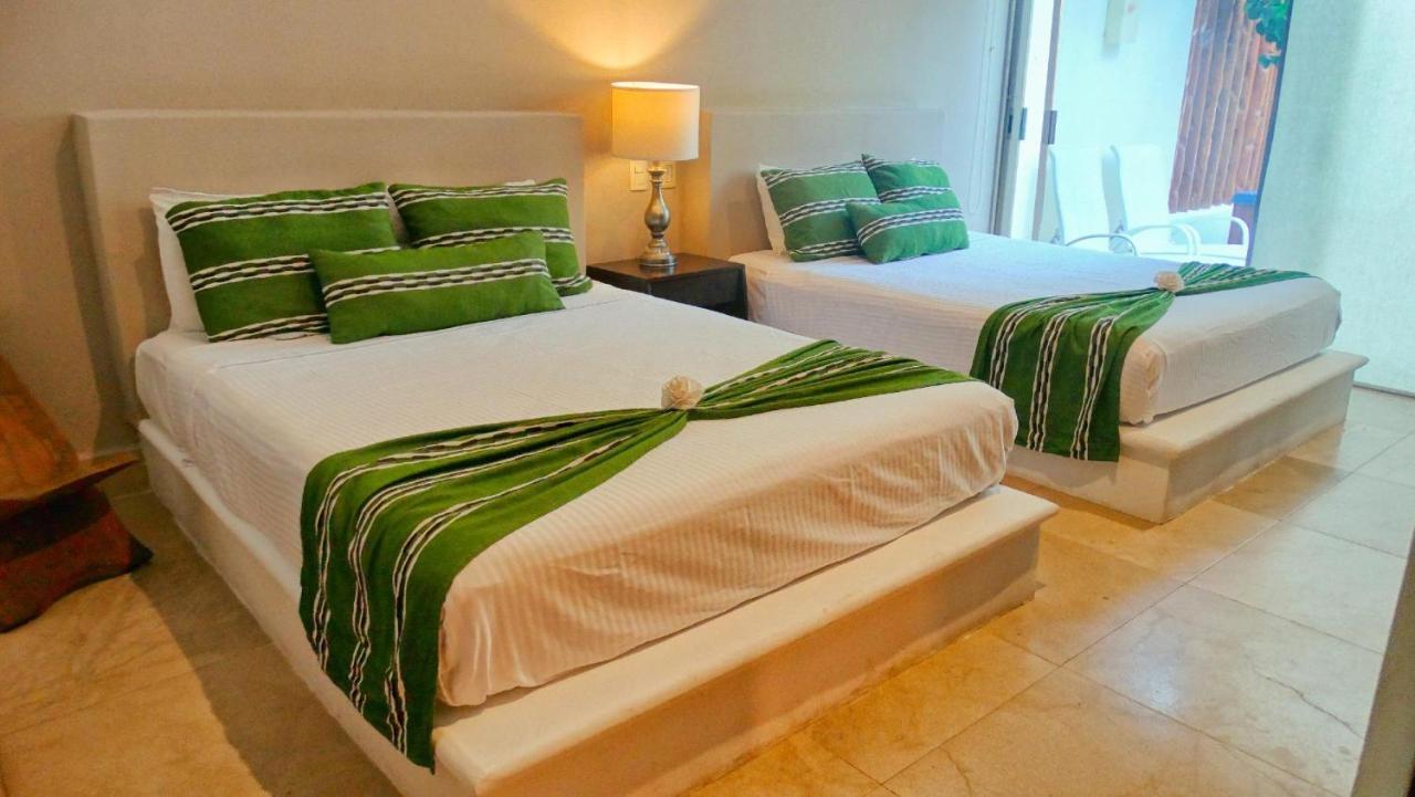 Luxurious & Central Condo In Playa Steps From The Beach Playa del Carmen Buitenkant foto