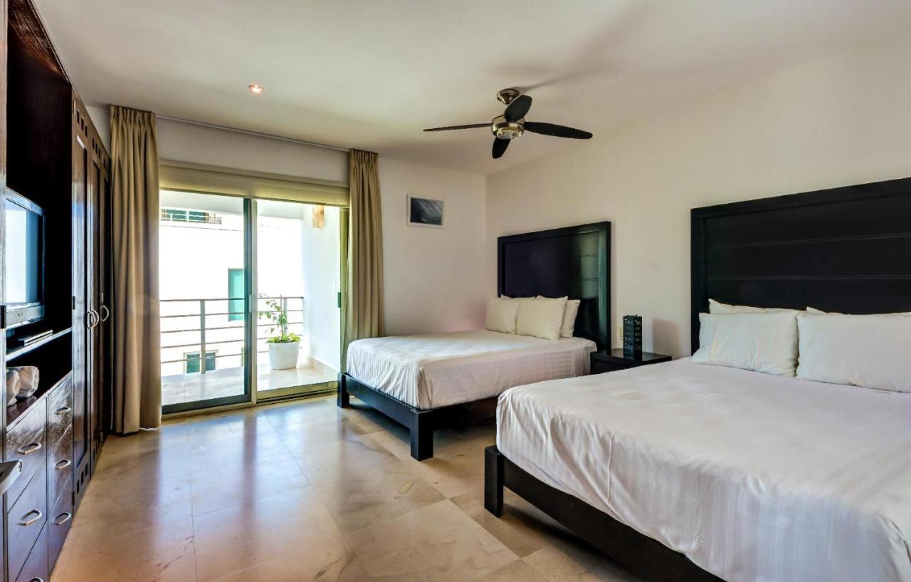 Luxurious & Central Condo In Playa Steps From The Beach Playa del Carmen Buitenkant foto